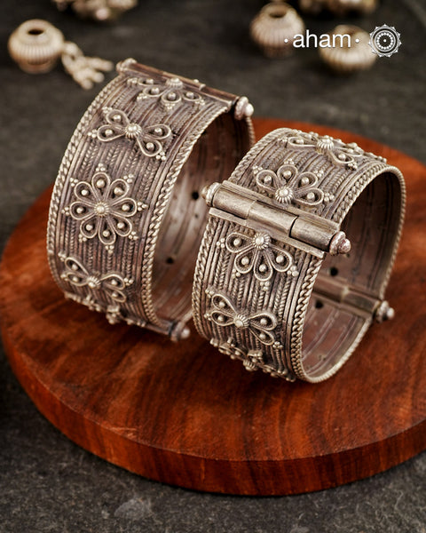 Tribal Silver Kada (Size 2.4, Openable)