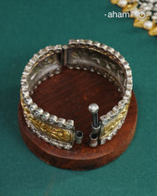 Noori Two Tone Silver Hand Cuff (Size: 2.4, Openable)