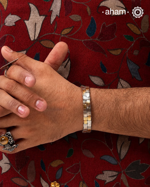 Noori Two Tone Silver Hand Cuff