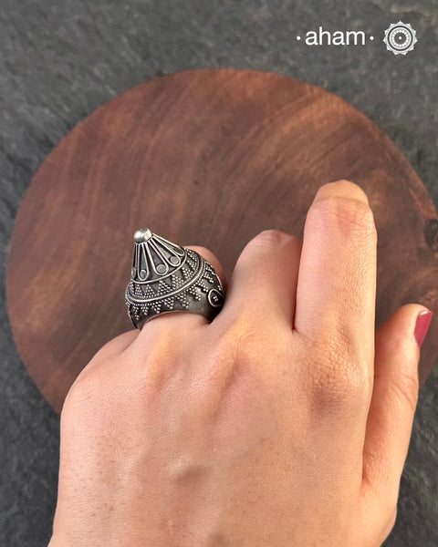 Handcrafted Mewad 92.5 sterling silver dome ring with rava work.