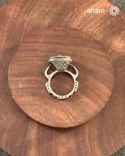 Handcrafted Mewad
92.5 sterling silver ring. 