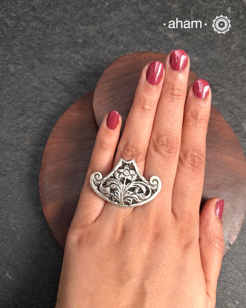 Handcrafted Mewad adjustable ring in 92.5 sterling silver.