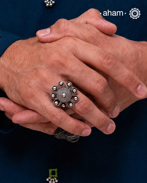 Mewad Silver Ring