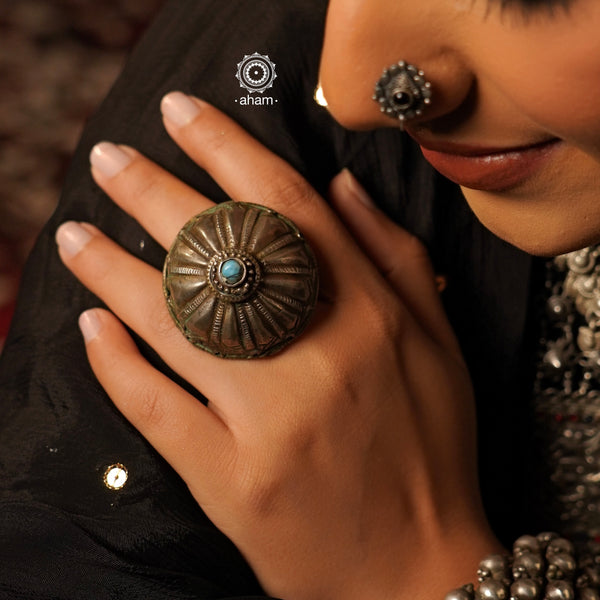 One from our last lot of silver jewellery from Afghanistan. A beautiful large ring with a turquoise stone highlight. 

