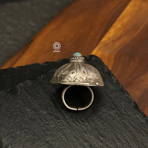 One from our last lot of silver jewellery from Afghanistan. A beautiful large ring with a turquoise stone highlight.