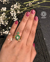 Festive gold polish adjustable ring, handcrafted in silver. Perfect for special occasions and festivities. 