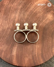 There is something so alluring about vintage tribal jewellery. They carry stories of the place and people they belong to. This beautiful vintage Tribal two finger silver ring from Rajasthan will be a great addition to your collection.
It may have slight irregularities because it is a one-of-a-kind vintage piece.