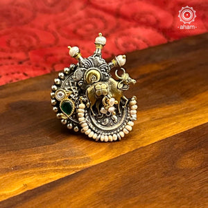 Noori two tone ring handcrafted in 92.5 sterling silver with a beautiful cow highlight.  Handcrafted in 92.5 sterling silver with hints of gold polish and pearls.  Perfect to match your Indian or fusion outfit.