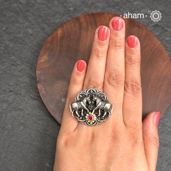 Noori two tone adjustable ring with Horse motif. Handcrafted in 92.5 sterling silver with hints of gold polish, pearls and kundan work.  Perfect to match your Indian or fusion outfit.