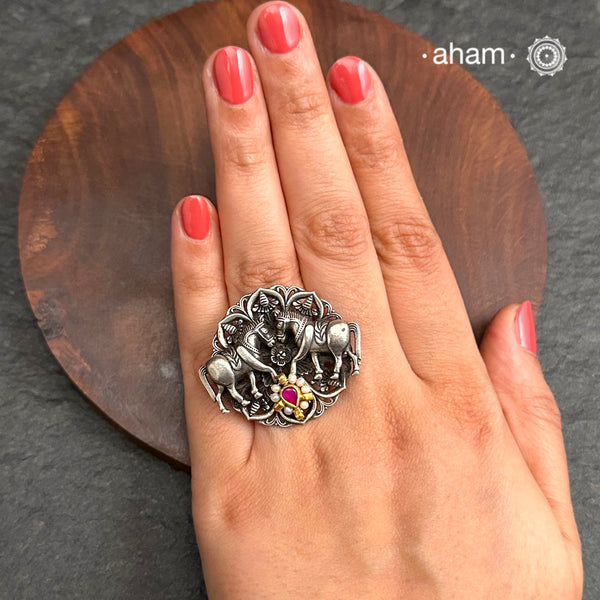 Noori two tone adjustable ring with Horse motif. Handcrafted in 92.5 sterling silver with hints of gold polish, pearls and kundan work.&nbsp; Perfect to match your Indian or fusion outfit.