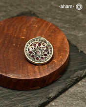 Large statement Silver Wired Nosepin for pierced noses.