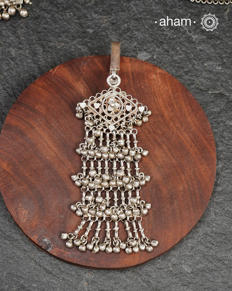 Handcrafted key chain in silver. Also known as Challah, Juda, Chatka and Guchha.