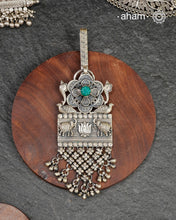 Handcrafted key chain in 92.5 sterling silver with elegant elephant, flower and bird motifs along with Jaisalmeri chatai work. Also known as Challah, Juda, Chatka and Guchha.