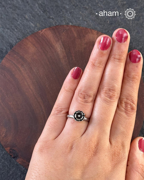 Fun and light weight Mewad ring. Handcrafted in 92.5 silver.