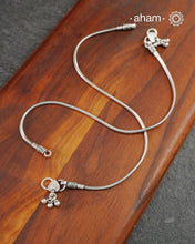 Mewad Silver Anklets