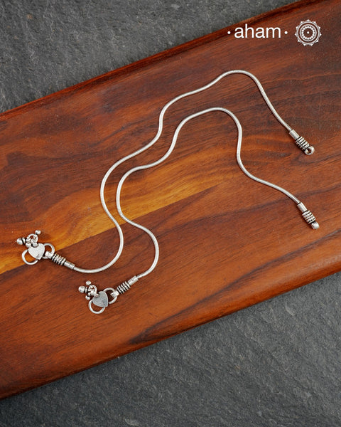Mewad Silver Anklets