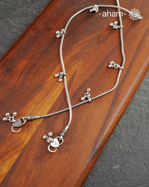 Mewad Silver Anklets