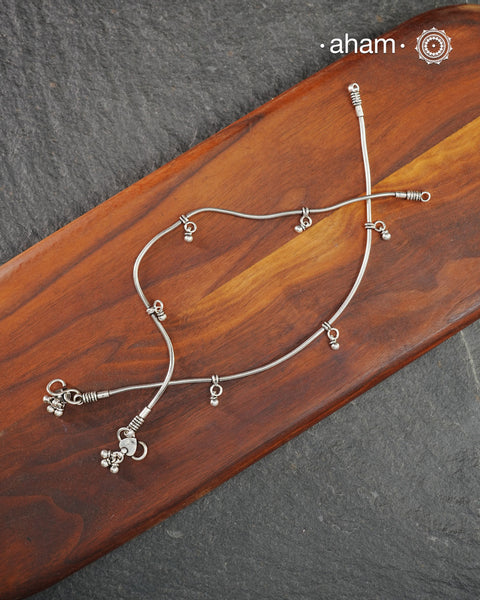 Mewad Silver Anklets