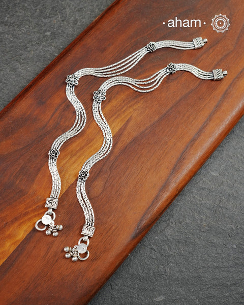 Mewad Silver Anklets