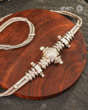Vintage Tribal Silver waist belt from Karnataka.
Can also be worn as a neckpiece