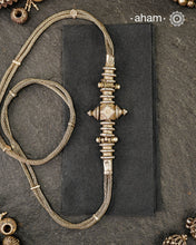 Vintage Tribal Silver waist belt from Karnataka.
Can also be worn as a neckpiece