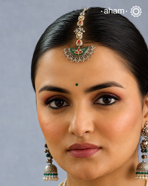 Beautiful Maang Tikka crafted in silver with a gold tones, kundan and pearl work