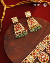 Exquisitely elegant, the&nbsp;heritage&nbsp;collection features traditional motifs and intricate kundan jadau work on gold-plated silver jewellery, a reflection of the rich culture of India. This collection is perfect for brides and bridesmaids.