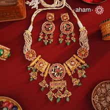 Exquisitely elegant, the heritage collection features traditional motifs and intricate kundan jadau work on gold-plated 92.5 silver jewellery, a reflection of the rich culture of India. This collection is perfect for brides and bridesmaids.