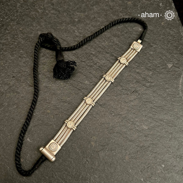 This Mewad Silver Choker is crafted with 92.5 silver and is the perfect addition to your wardrobe. It can be worn alone or layered, making it a versatile and stylish accessory for any occasion.