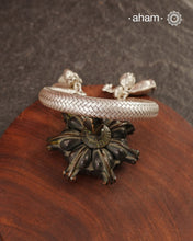 Up your wrist game with the A.M P.M Silver bracelet! The charm bracelet, complete with a beautiful weave pattern inspired by Thai craftsmanship. Perfect for adding a playful touch to any outfit. These are crafted in the finest 92.5 silver

The price is for one piece only.
