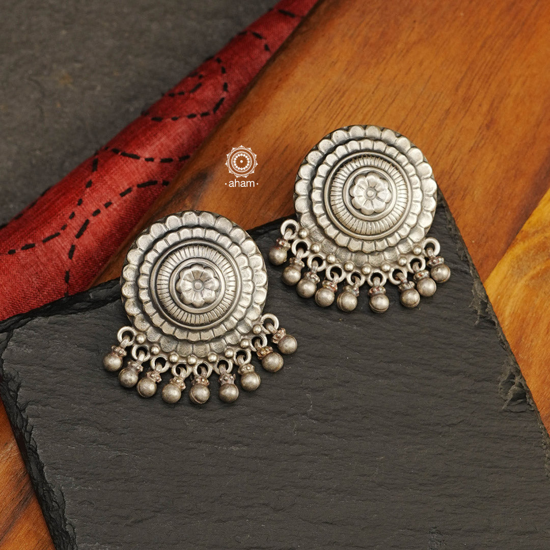 Mewad Silver Studs.