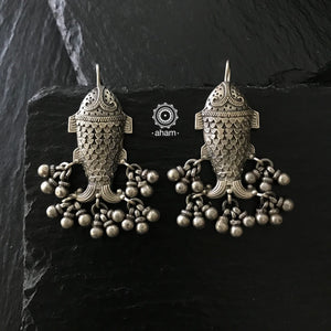 Handcrafted silver fish earring 