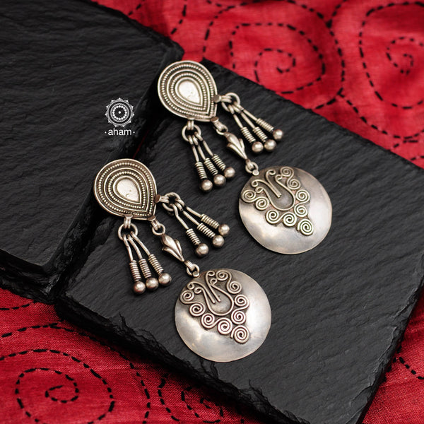 Handcrafted with love in 92.5 silver by our artisans in Rajasthan, these earrings are great as workwear. 