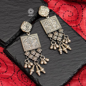Beautiful mewad statment earrings Handcrafted in 92.5 sterling silver with dangling ghungroos. An ode to the glorious state of Rajasthan. 