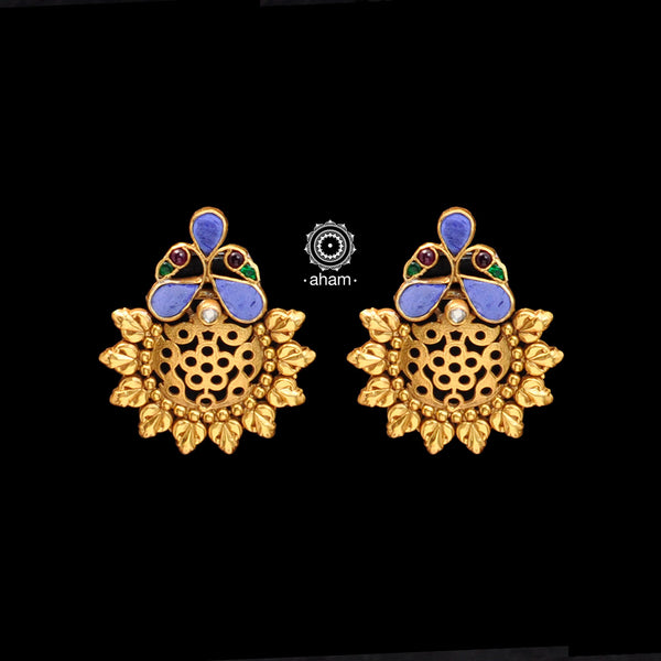 Gold polish earring in 92.5 Sterling silver.