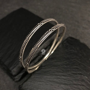 Handcrafted Silver Bangles in 92.5 silver with rava work. Perfect for everyday wear. 