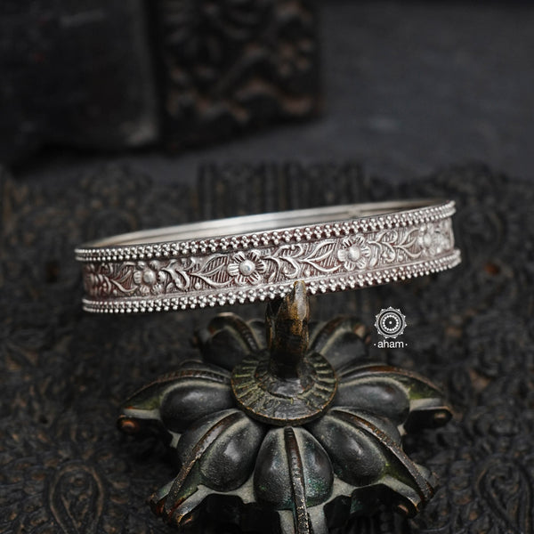 blissful silver plated OM Bracelet Rakhi for bhaiya | Buy Online Designer  Rakhi