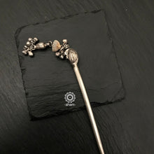 Bun / Juda Pin in silver.  Tie your hair up in this beautiful ethnic silver pin