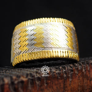 Handcrafted tribal dual tone silver pauchi. Beautiful handband from a bygone era, that bring back memories and stories of that time. 